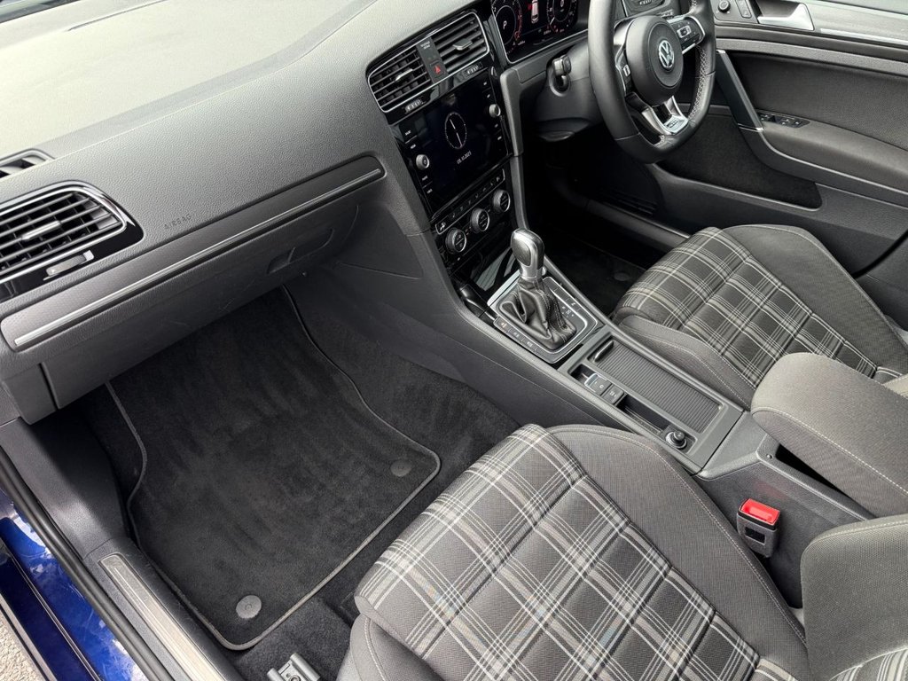 Used Volkswagen Golf 2019 for sale - 76228990: Photo 16