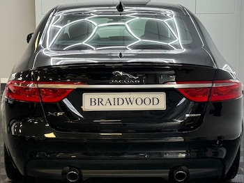 Used Jaguar XF 2017 for sale - 78488027: Photo