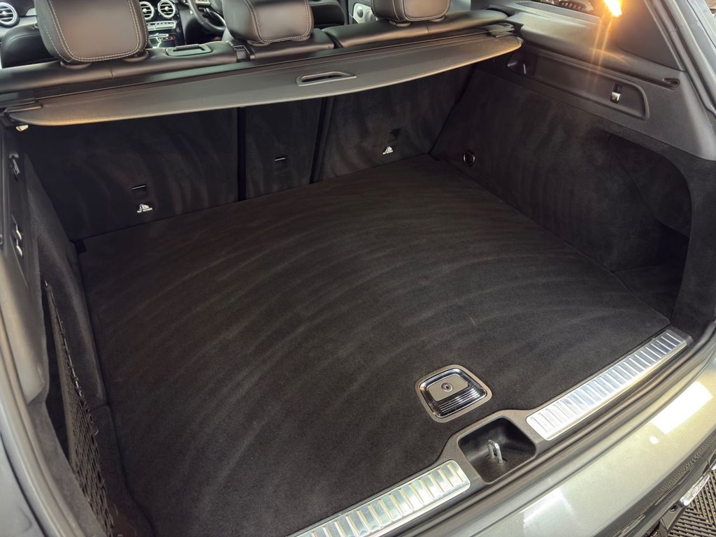 Used Mercedes-Benz GLC 2019 for sale - 76900805: Photo 24