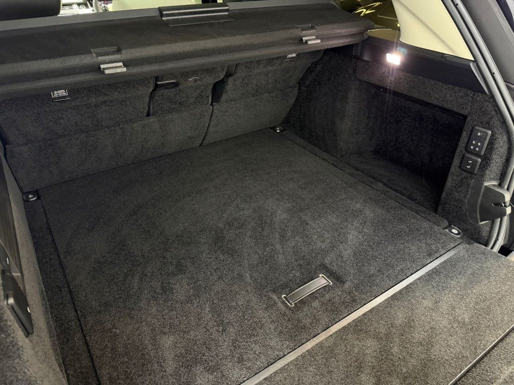 Used Land Rover Range Rover 2018 for sale - 76977443: Photo 25