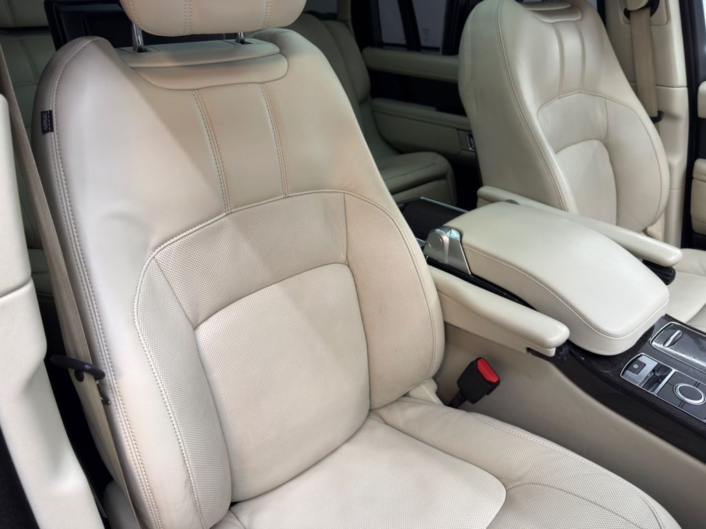 Used Land Rover Range Rover 2018 for sale - 76977443: Photo 9
