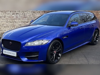 Used Jaguar XF 2019 for sale - 76061568: Photo