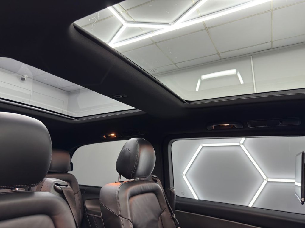 Used Mercedes-Benz V-Class 2016 for sale - 76445859: Photo 19