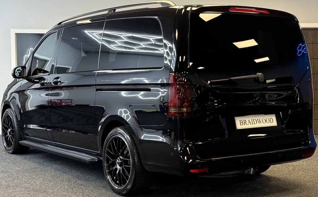 Used Mercedes-Benz V-Class 2016 for sale - 76445859: Photo 4