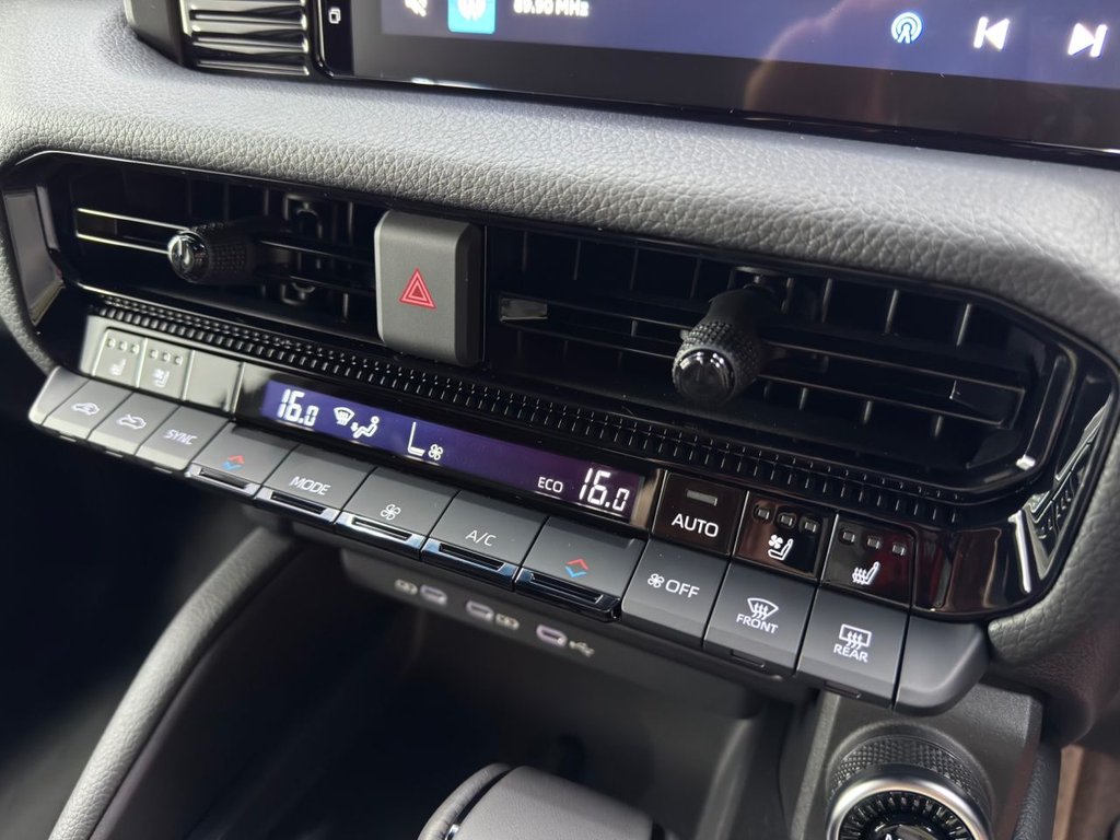 Used Toyota Land Cruiser 2025 for sale - 77672781: Photo 18