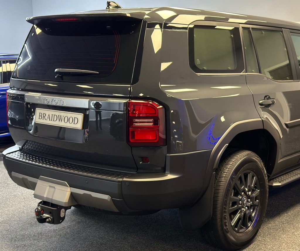 Used Toyota Land Cruiser 2025 for sale - 77672781: Photo 27