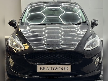 Used Ford Fiesta 2020 for sale - 77672788: Photo