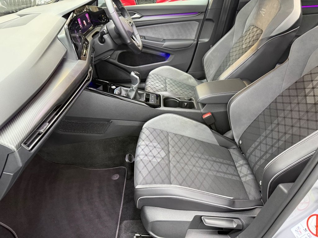 Used Volkswagen Golf 2023 for sale - 77672782: Photo 17