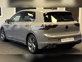 Used Volkswagen Golf 2023 for sale - 77672782: Photo