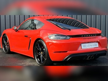 Used Porsche 718 Cayman 2018 for sale - 76061581: Photo