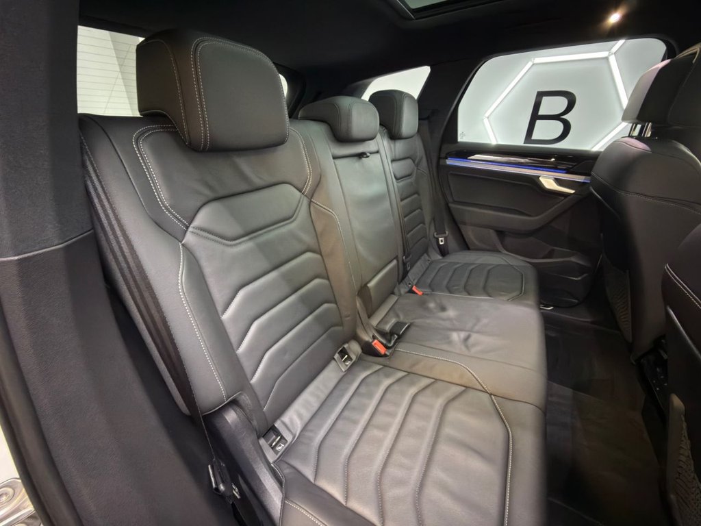 Used Volkswagen Touareg 2023 for sale - 77397302: Photo 12