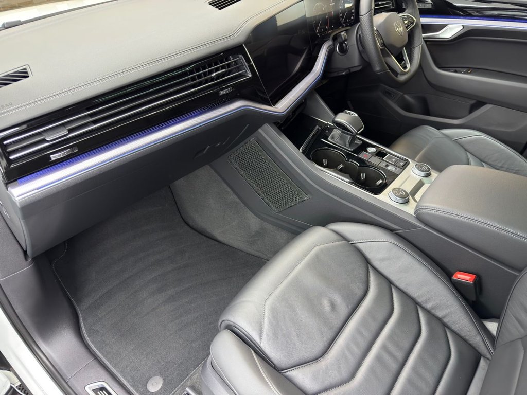 Used Volkswagen Touareg 2023 for sale - 77397302: Photo 16