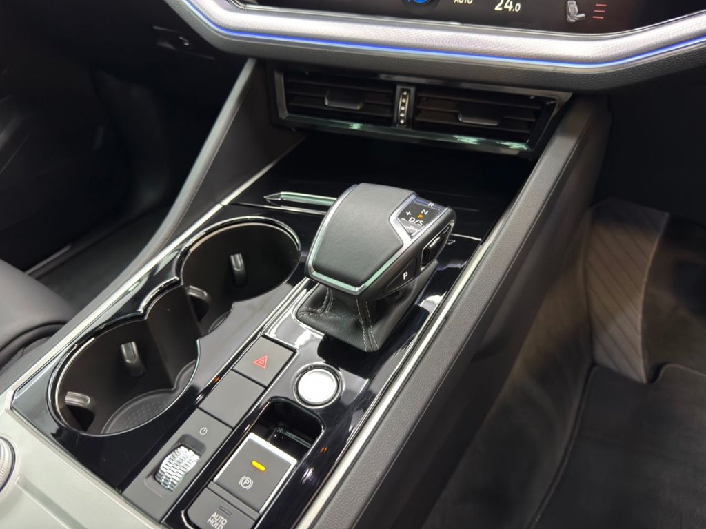 Used Volkswagen Touareg 2023 for sale - 77397302: Photo 19