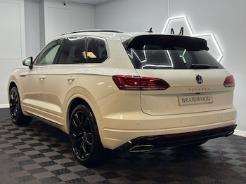 Used Volkswagen Touareg 2023 for sale - 77397302: Photo