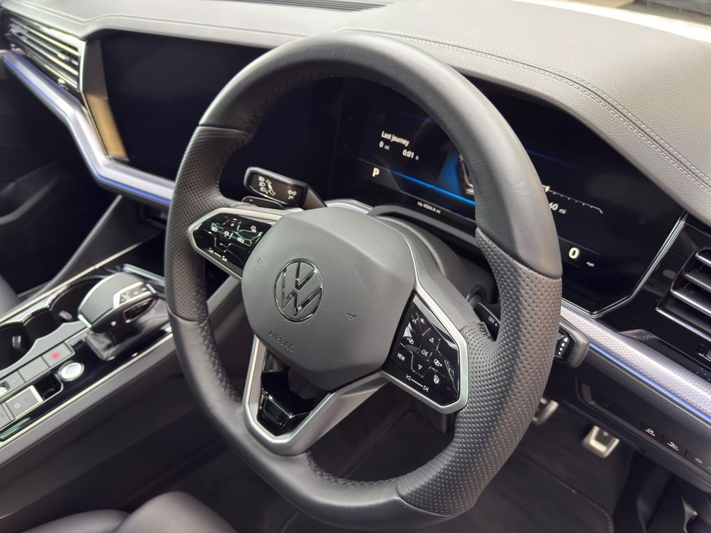 Used Volkswagen Touareg 2023 for sale - 77397302: Photo 7