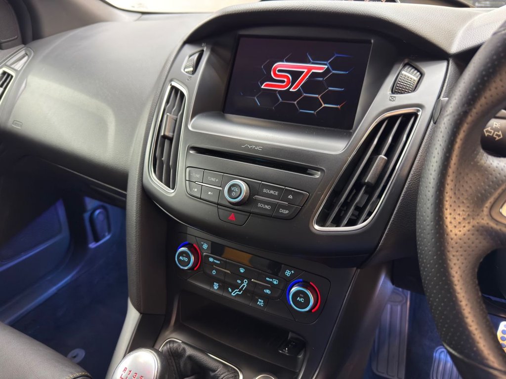 Used Ford Focus 2018 for sale - 76417687: Photo 16