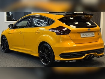 Used Ford Focus 2018 for sale - 76417687: Photo