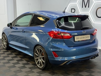 Used Ford Fiesta 2018 for sale - 79603706: Photo