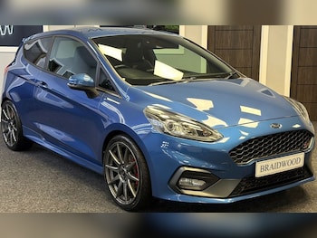 Used Ford Fiesta 2018 for sale - 79603706: Photo