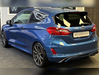 Used Ford Fiesta 2018 for sale - 79603706: Photo