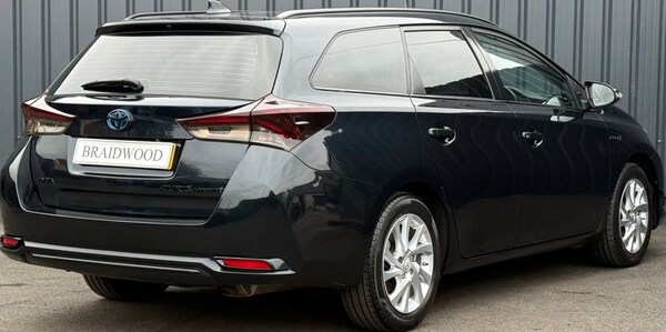 Used Toyota Auris 2016 for sale - 76250169: Photo 5