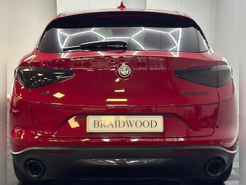 Used Alfa Romeo Stelvio 2021 for sale - 76768551: Photo