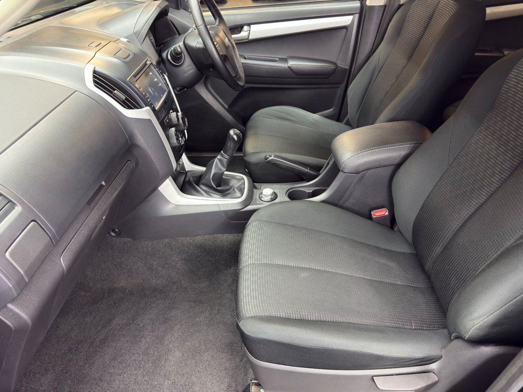 Used Isuzu D-Max 2017 for sale - 76420079: Photo 11