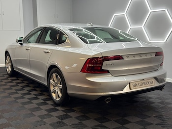 Used Volvo S90 2017 for sale - 77050814: Photo