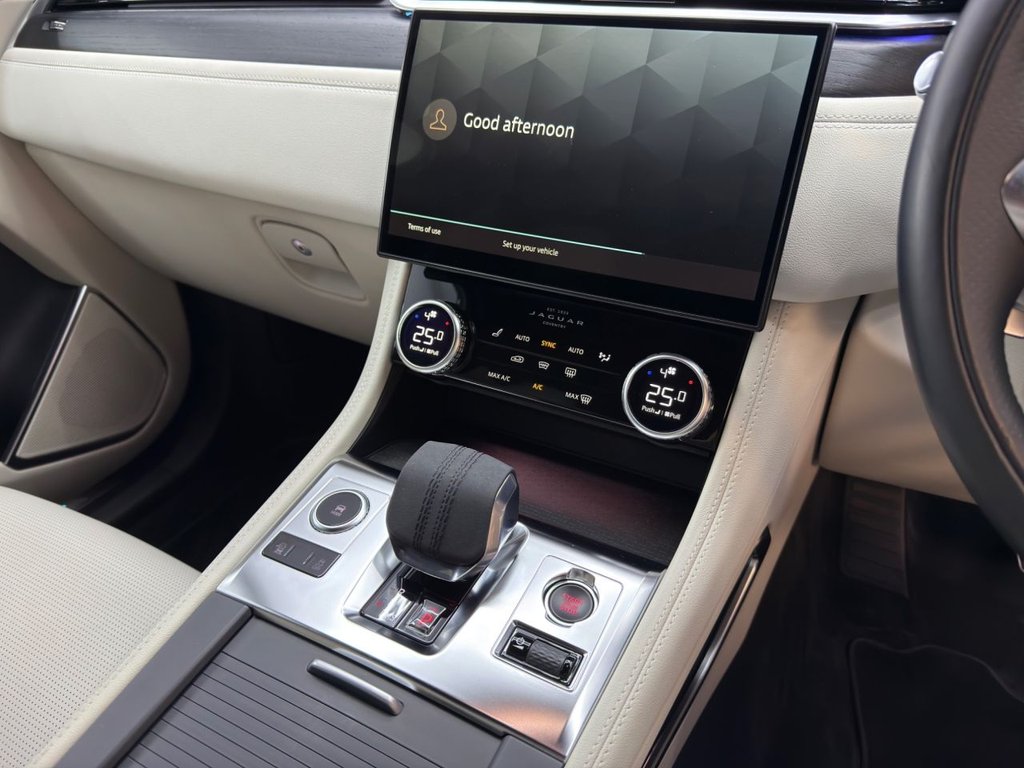 Used Jaguar F-Pace 2022 for sale - 76768766: Photo 20