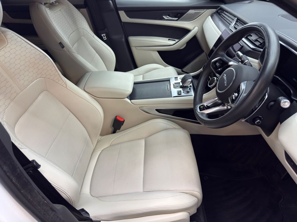Used Jaguar F-Pace 2022 for sale - 76768766: Photo 8