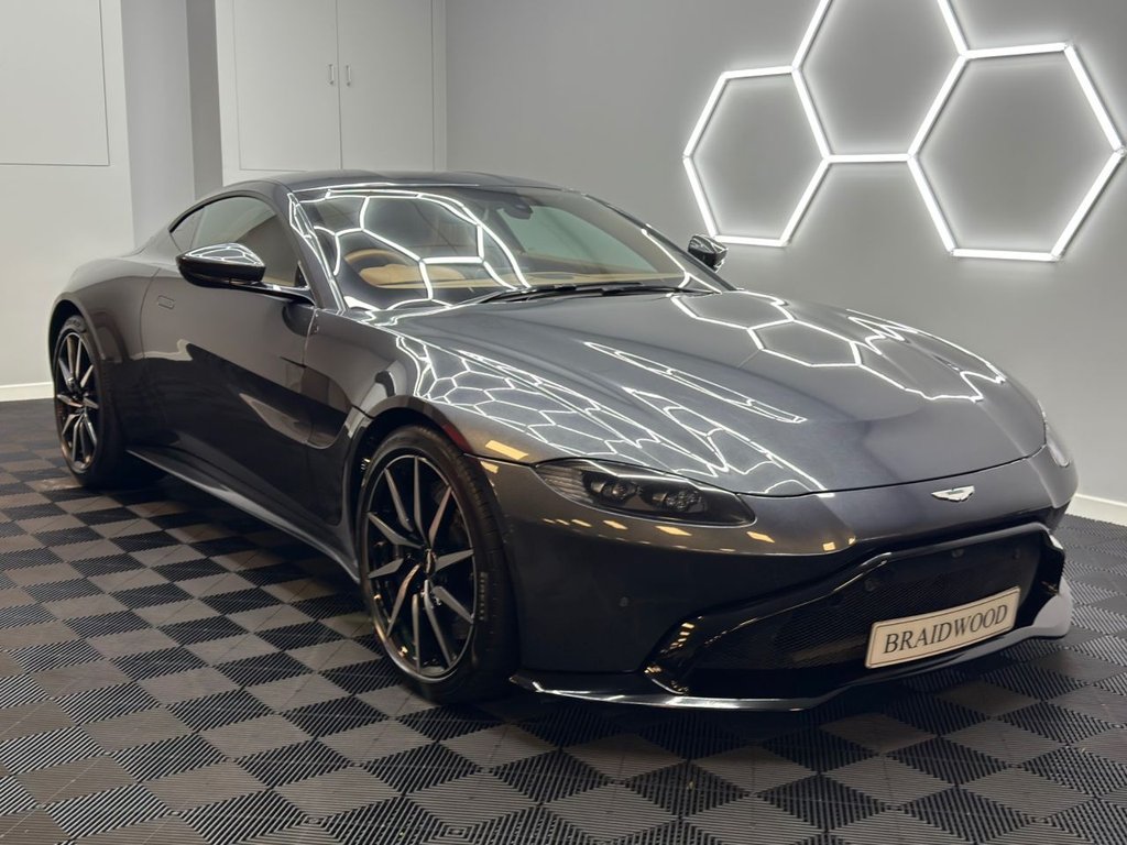 Used Aston Martin Vantage 2019 for sale - 76655036: Photo 1