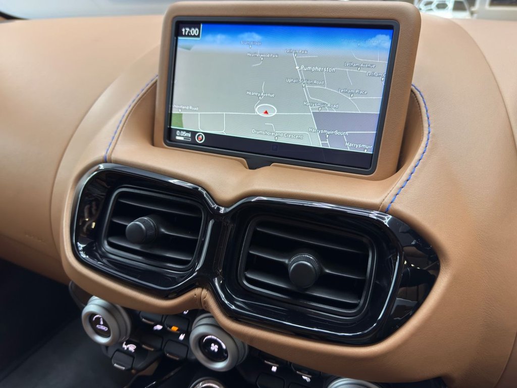 Used Aston Martin Vantage 2019 for sale - 76655036: Photo 15