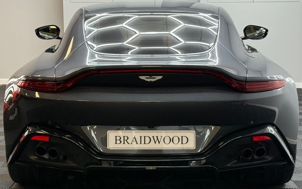 Used Aston Martin Vantage 2019 for sale - 76655036: Photo 21