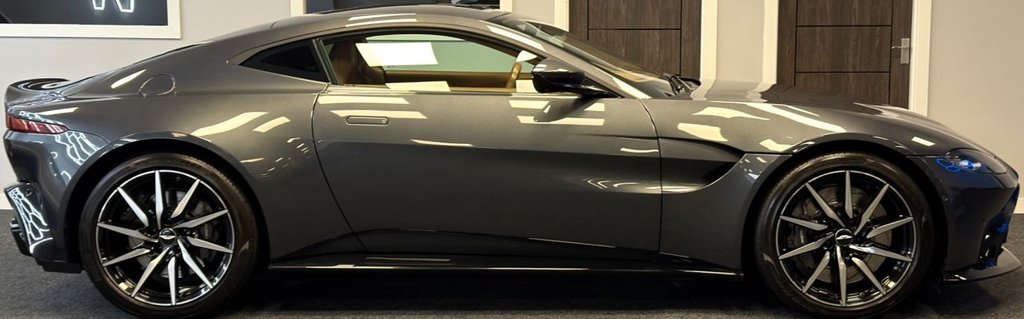 Used Aston Martin Vantage 2019 for sale - 76655036: Photo 22