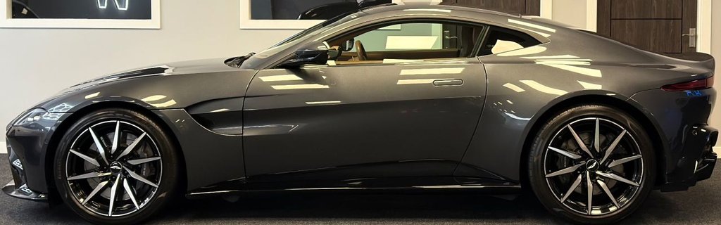 Used Aston Martin Vantage 2019 for sale - 76655036: Photo 23