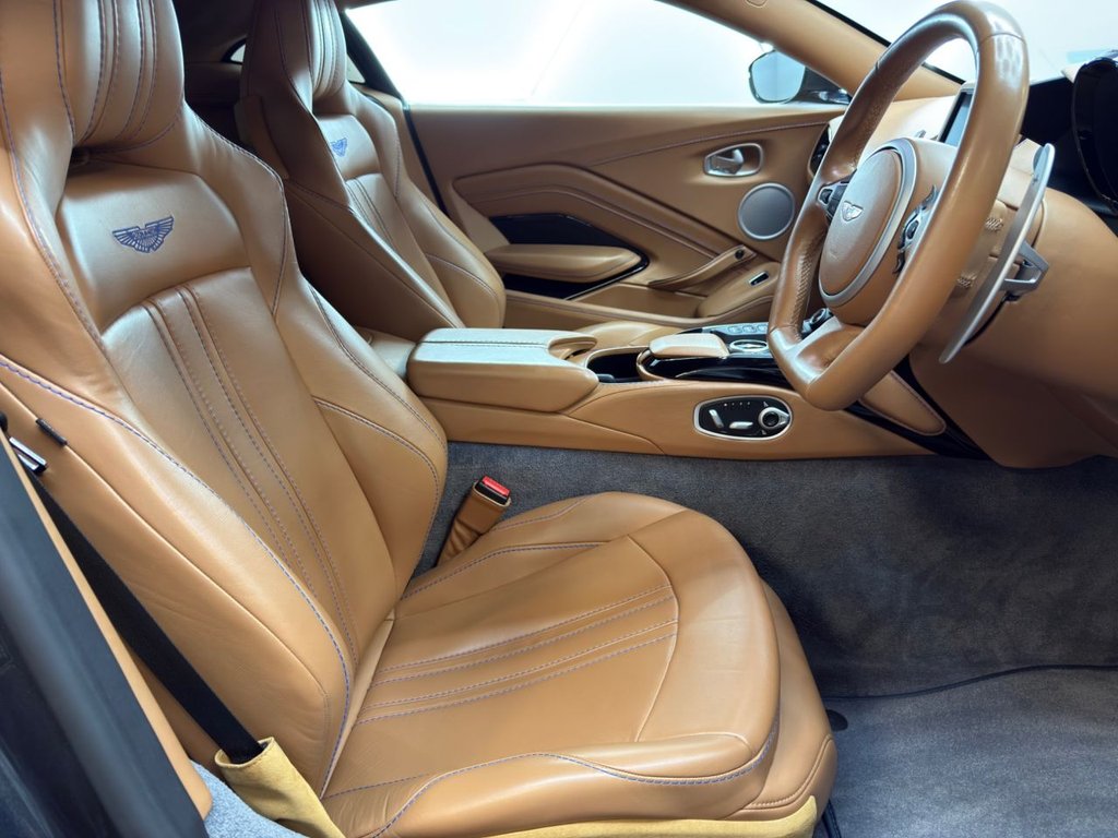 Used Aston Martin Vantage 2019 for sale - 76655036: Photo 8