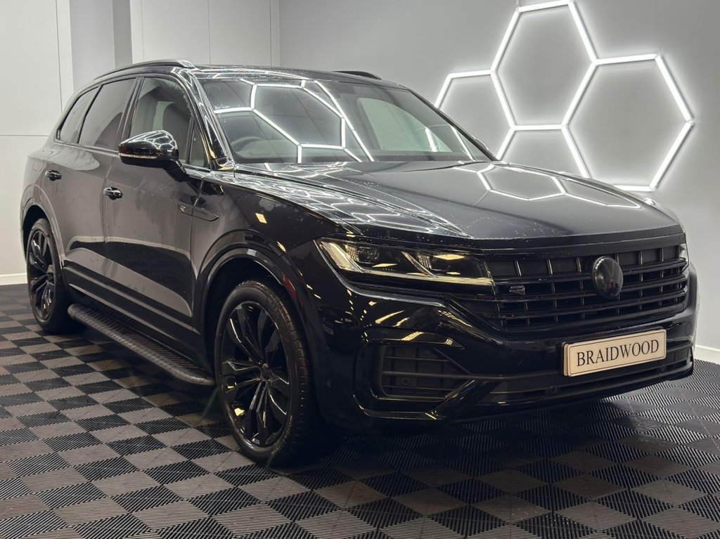 Used Volkswagen Touareg 2023 for sale - 76977454: Photo 1