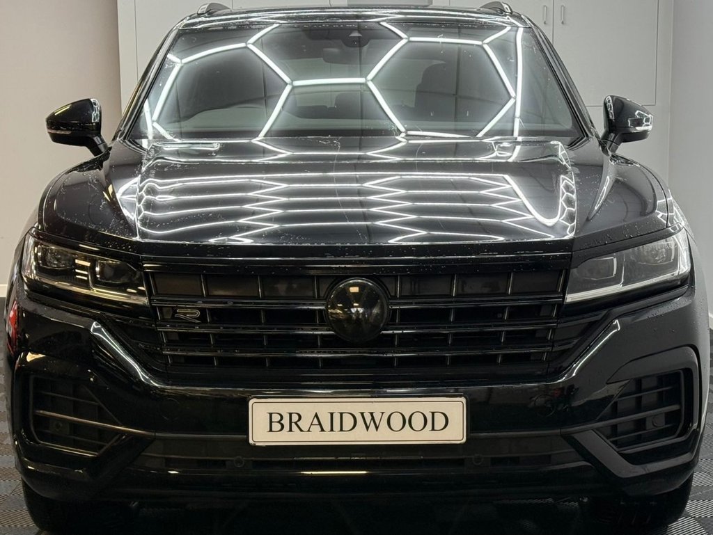 Used Volkswagen Touareg 2023 for sale - 76977454: Photo 3