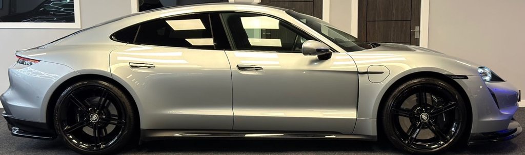 Used Porsche Taycan 2020 for sale - 76061565: Photo 27