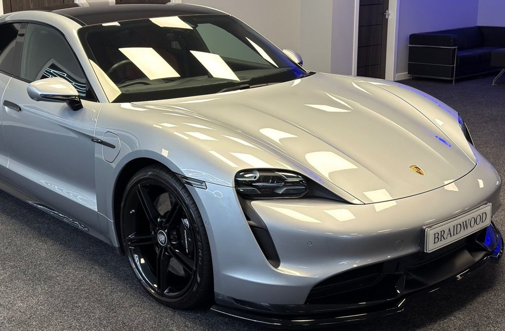 Used Porsche Taycan 2020 for sale - 76061565: Photo 29