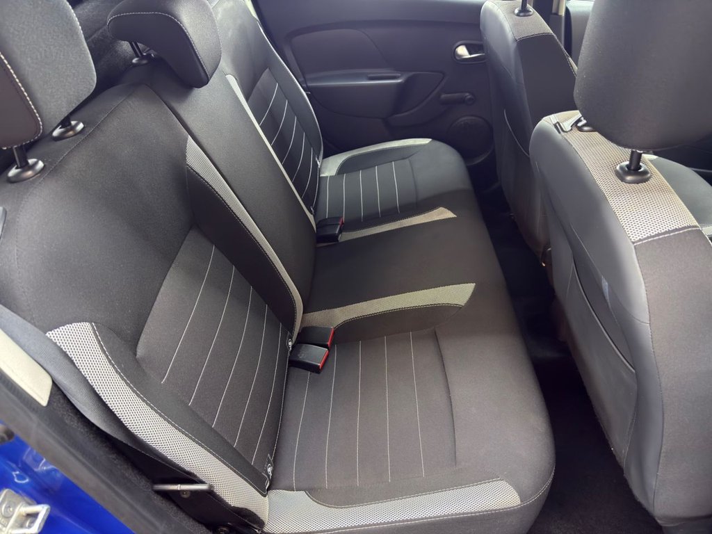 Used Dacia Sandero Stepway 2018 for sale - 77806627: Photo 10