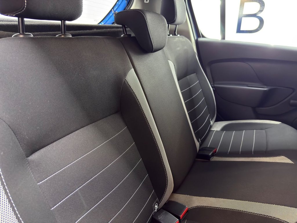 Used Dacia Sandero Stepway 2018 for sale - 77806627: Photo 11