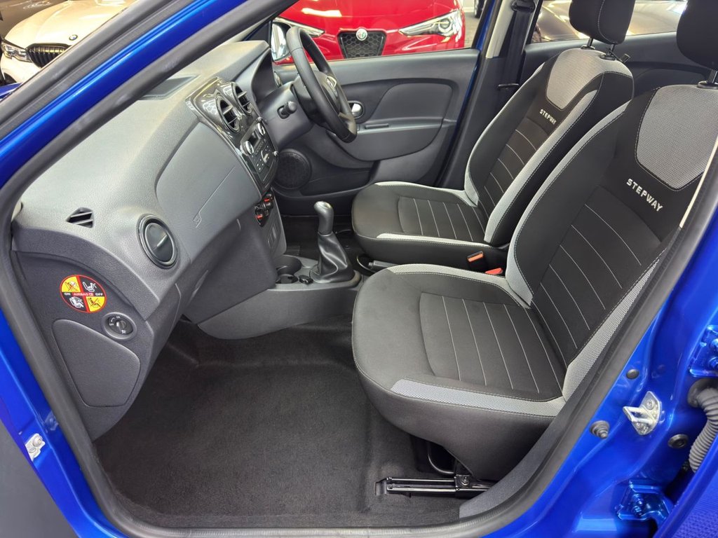 Used Dacia Sandero Stepway 2018 for sale - 77806627: Photo 17