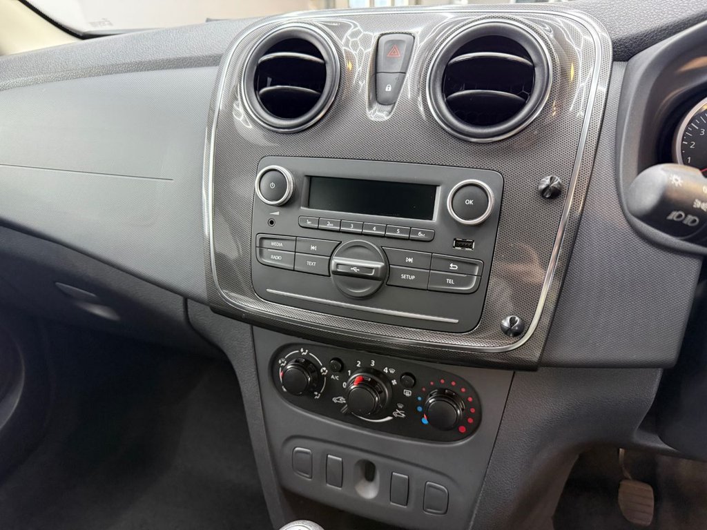 Used Dacia Sandero Stepway 2018 for sale - 77806627: Photo 19