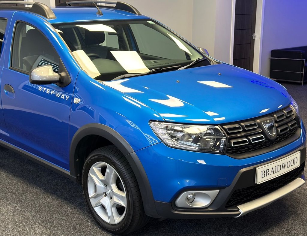 Used Dacia Sandero Stepway 2018 for sale - 77806627: Photo 24