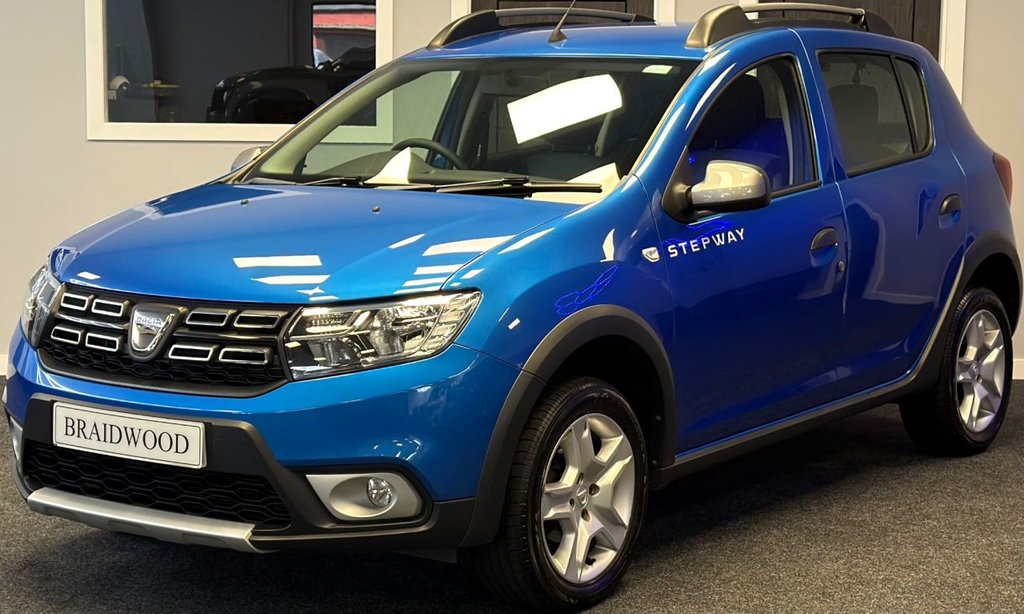 Used Dacia Sandero Stepway 2018 for sale - 77806627: Photo 5