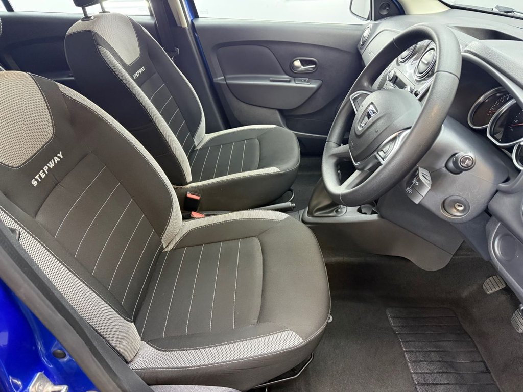 Used Dacia Sandero Stepway 2018 for sale - 77806627: Photo 9