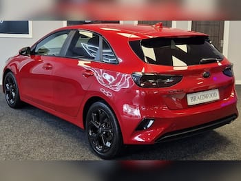 Used Kia Ceed 2019 for sale - 79842869: Photo