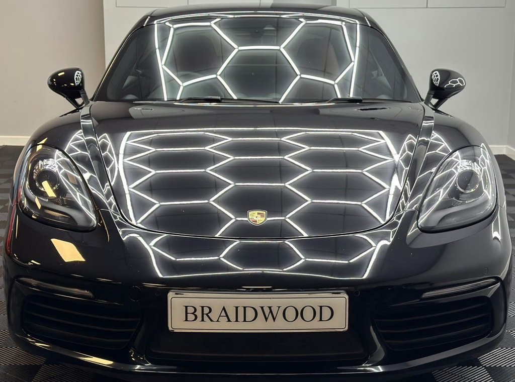 Used Porsche 718 Cayman 2018 for sale - 76228991: Photo 19