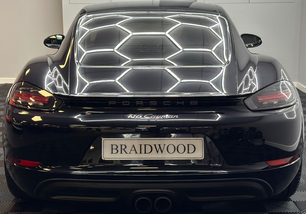 Used Porsche 718 Cayman 2018 for sale - 76228991: Photo 20